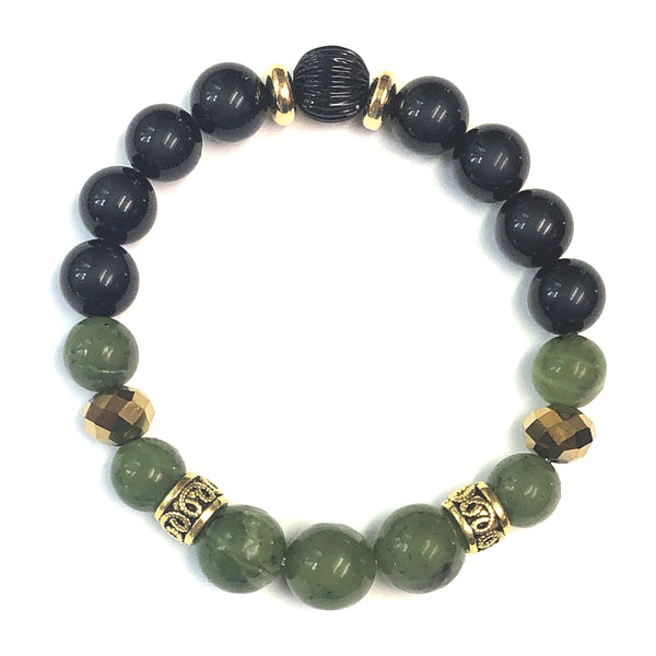 The Mossy Men's Bracelet by MancessoriesUSA features Nephrite and Black Onyx semiprecious gemstones.